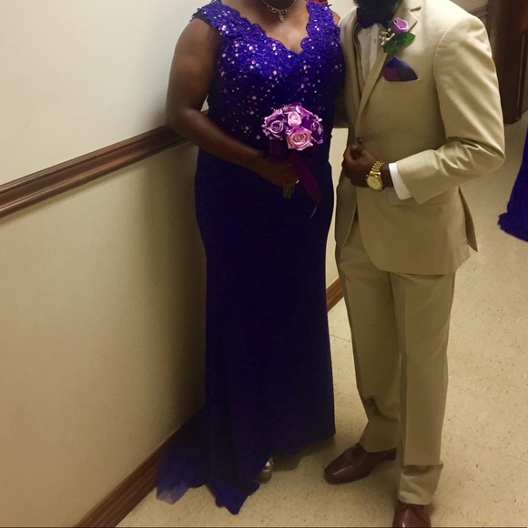 Sheer lace beaded formal evening prom wedding dress - Picture 2 of 8